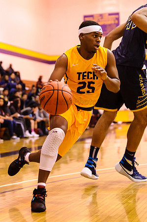 Los Angeles Trade-Tech guard Jerry Anthony (#25)