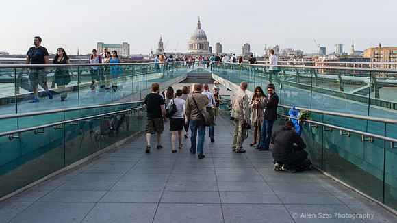 Millennium Bridge to St Paul's Cathedral