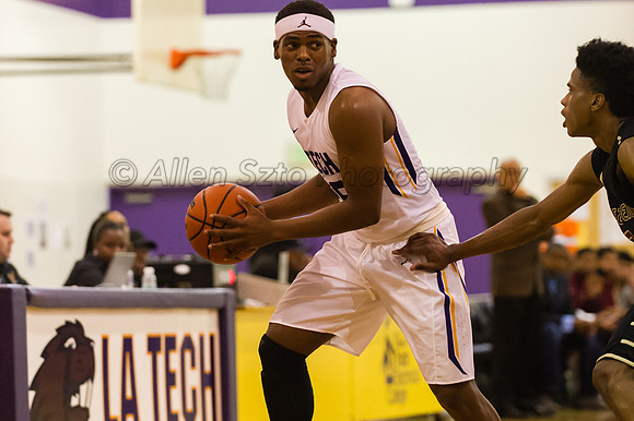 Los Angeles Trade-Tech guard Jerry Anthony (#25)