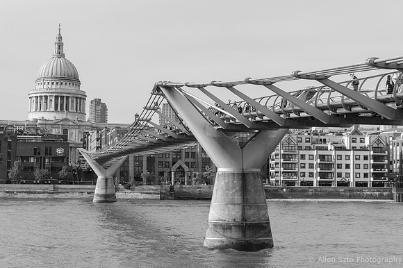 Millennium Bridge to St Paul's Cathedral