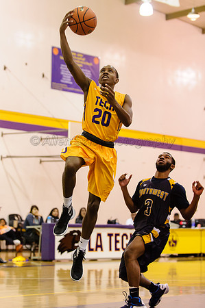 Los Angeles Trade-Tech guard Daniel Harris (#20)