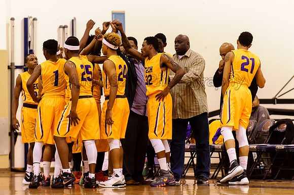 Los Angeles Trade Tech College Men's Basketball team huddle
