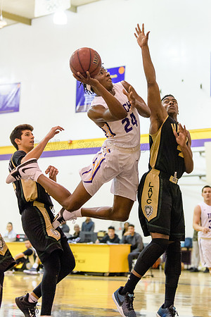 LA Valley College at LA Trade Tech Men's Basketball 11/10/17
