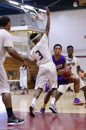 Los Angeles Trade-Tech guard Orlando Fikes (#1)