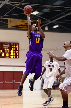 Los Angeles Trade-Tech forward Antonio Singleton (#32)